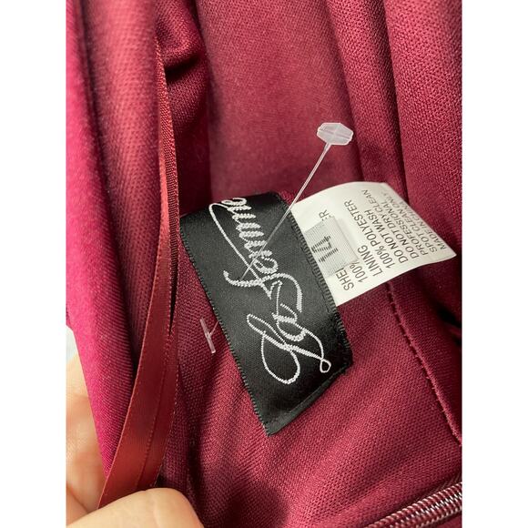 La Femme Plunge Neck A-Line Dark Berry Red Formal Evening Gown Size 14 NWT - Picture 6 of 7